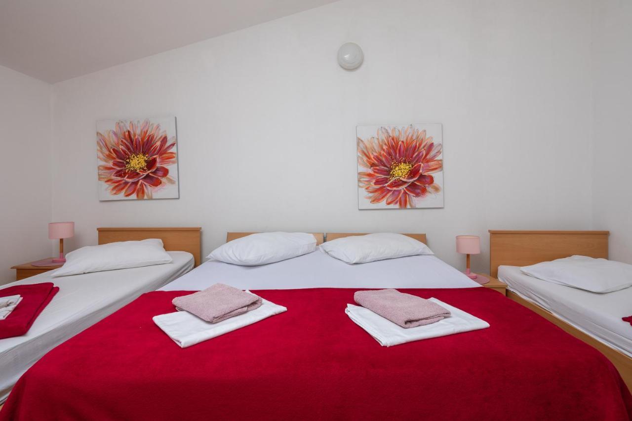 Beach Apartments Borovina Stanici Eksteriør bilde