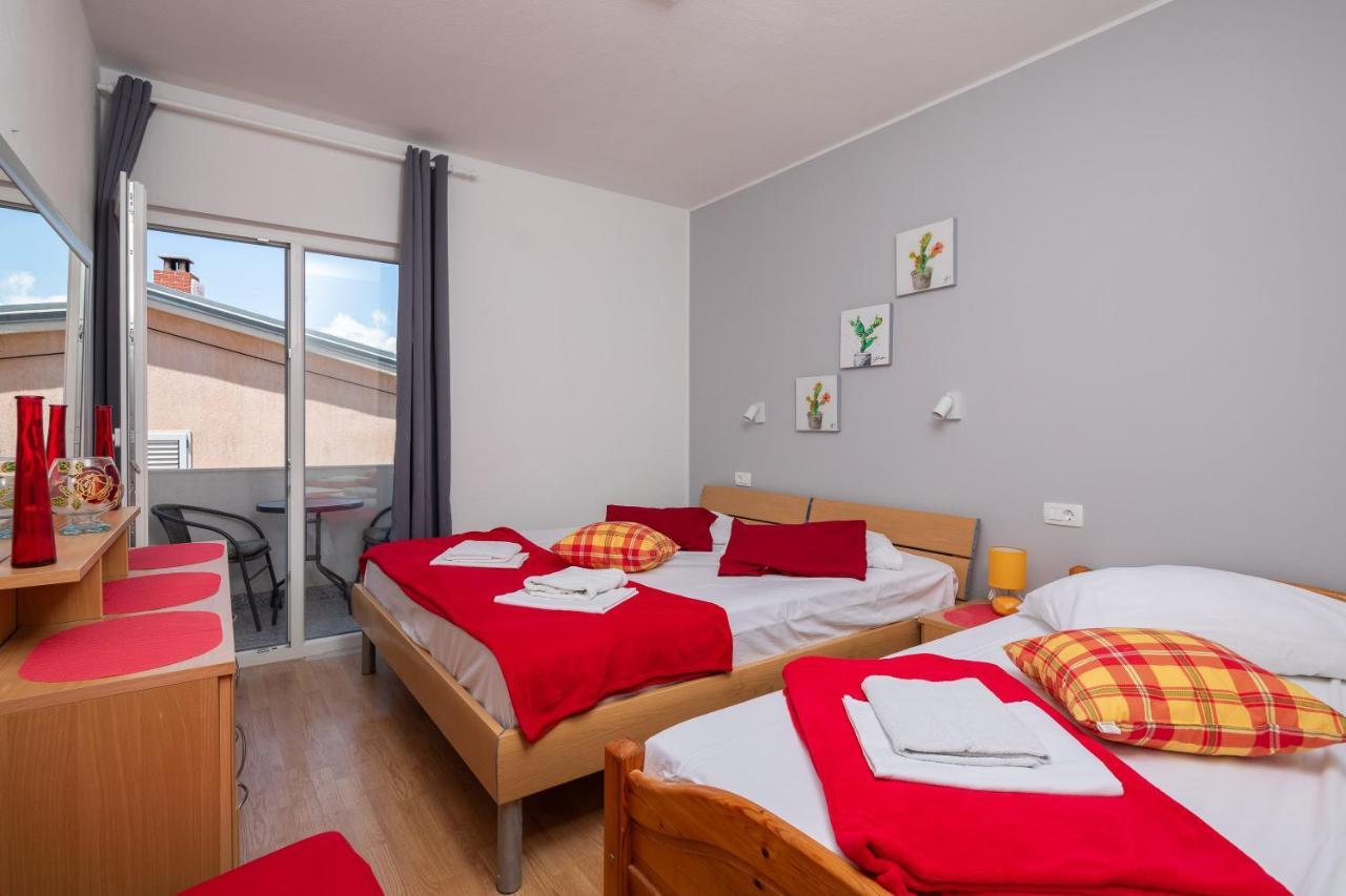 Beach Apartments Borovina Stanici Eksteriør bilde