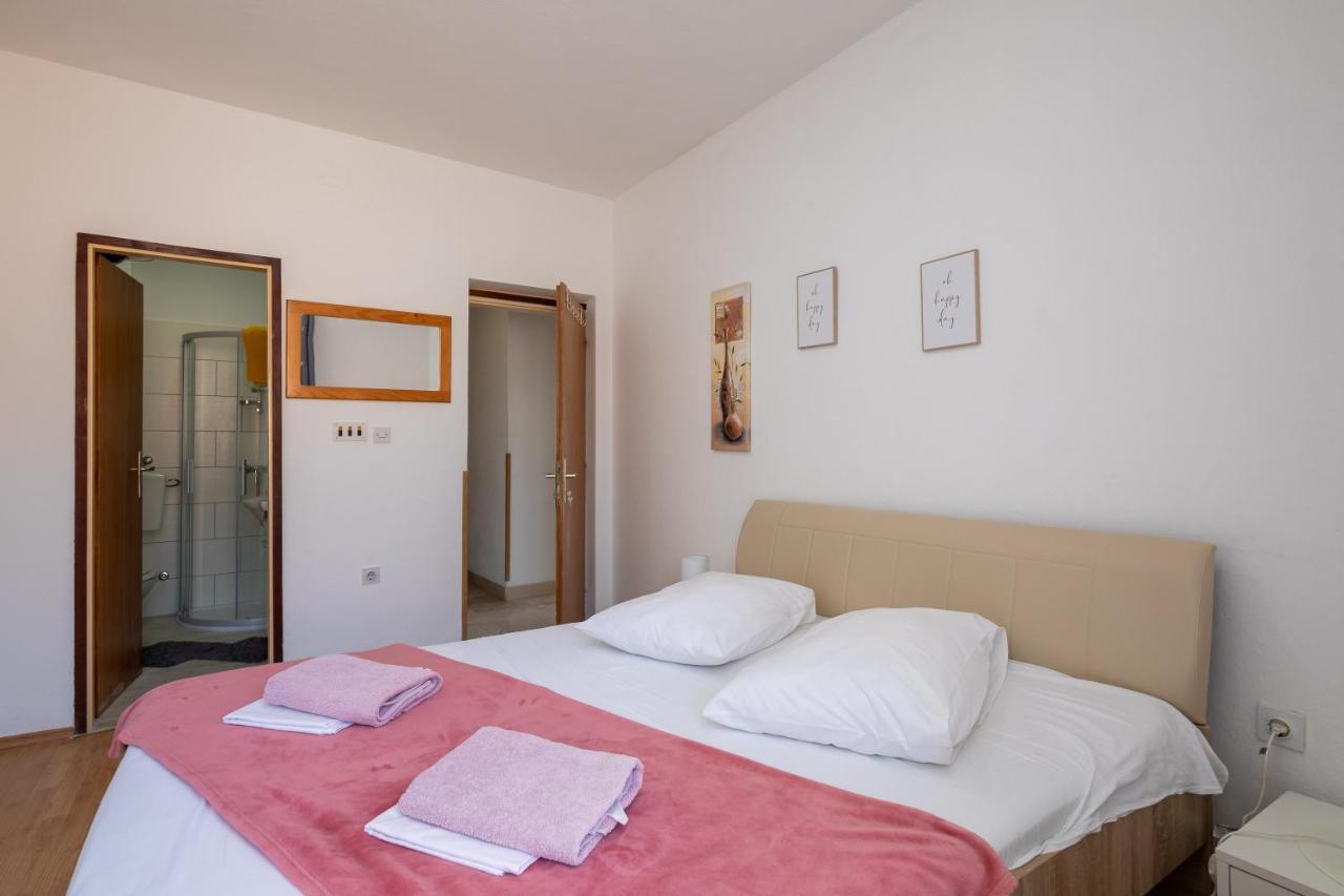 Beach Apartments Borovina Stanici Eksteriør bilde