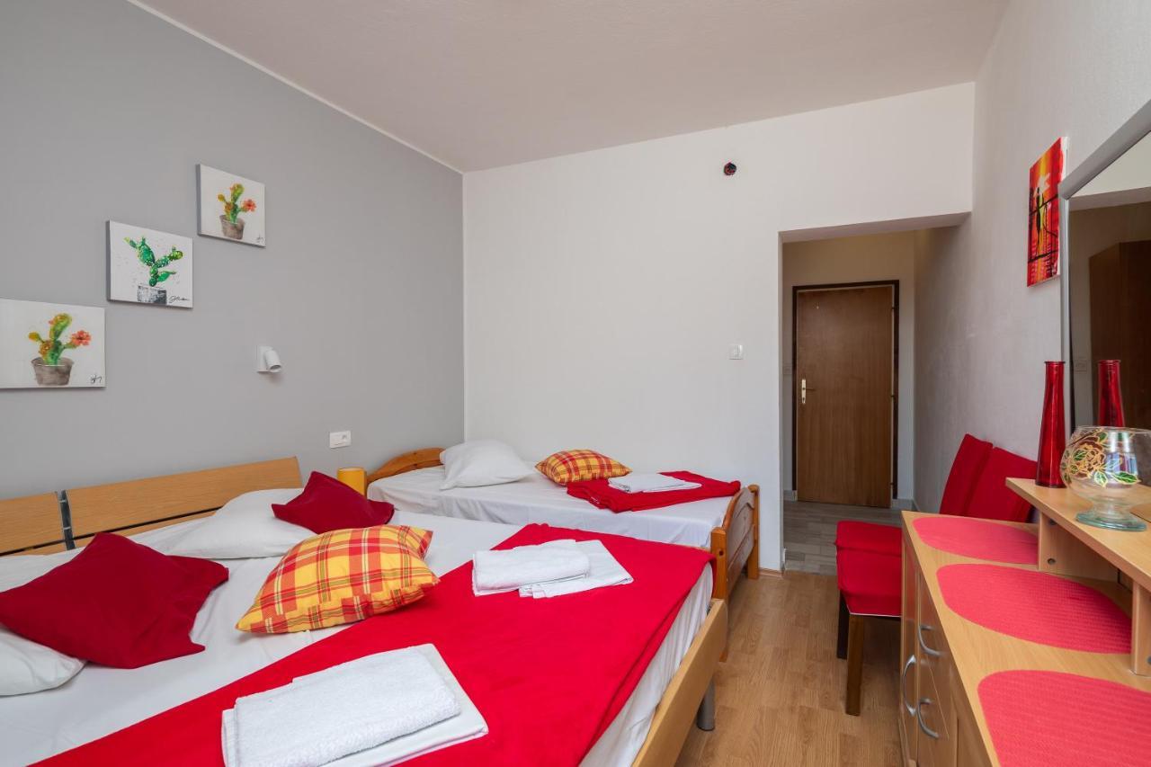Beach Apartments Borovina Stanici Eksteriør bilde